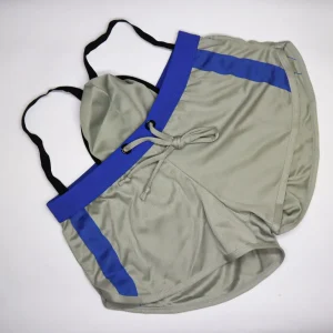 Bañador tipo short con suspensorio incluido gris