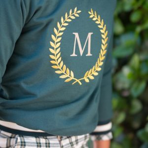 Sudadera «M» Verde y Dorada. Niño